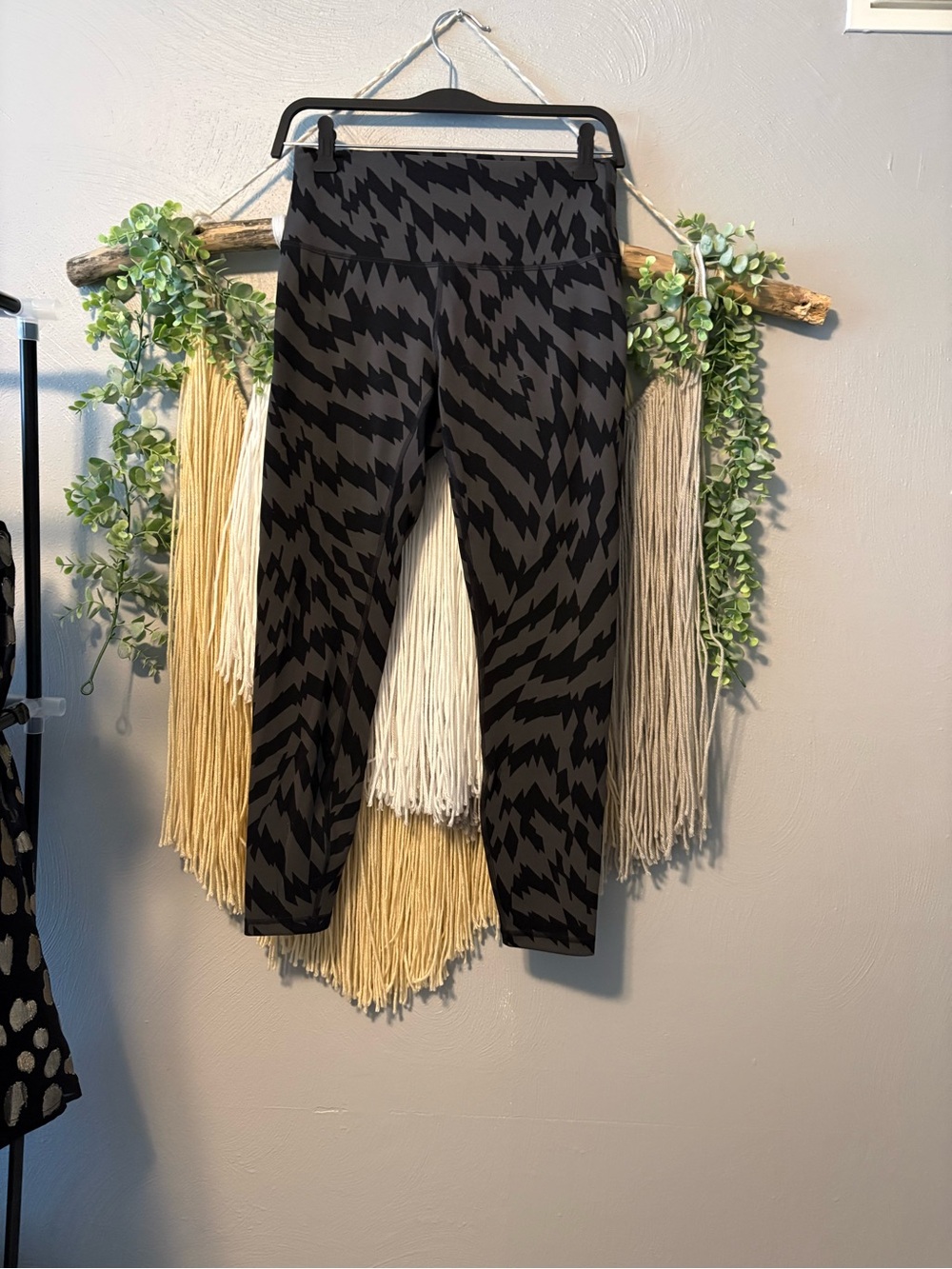 lululemon athletica Black & Gray Zigzag Print High-Rise Leggings